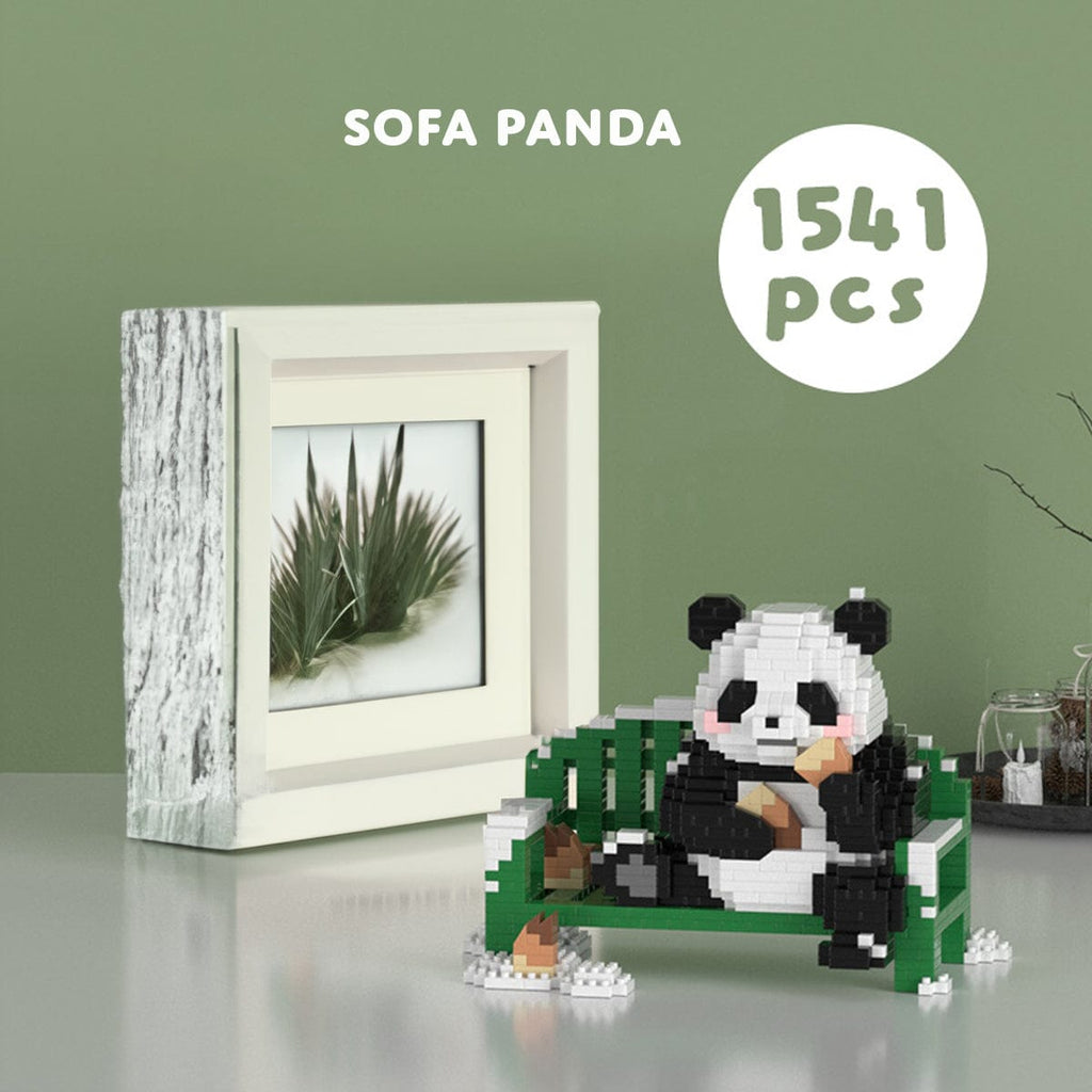 Buildiverse Sofa Panda (1541 PCS) Kawaii Panda Sets
